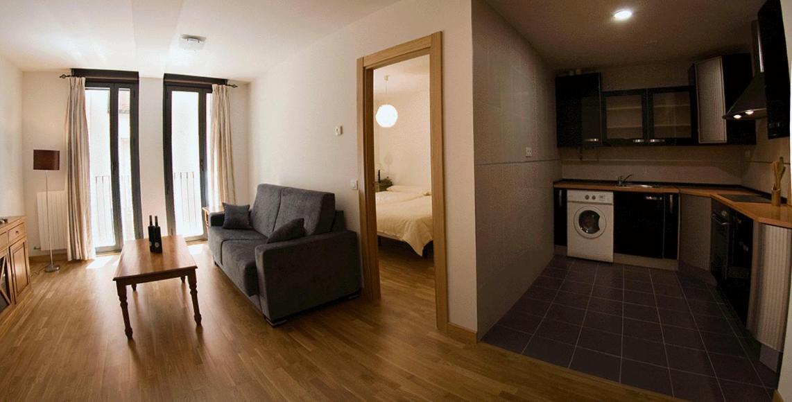 Apartamentos Laurel Логроньо Экстерьер фото