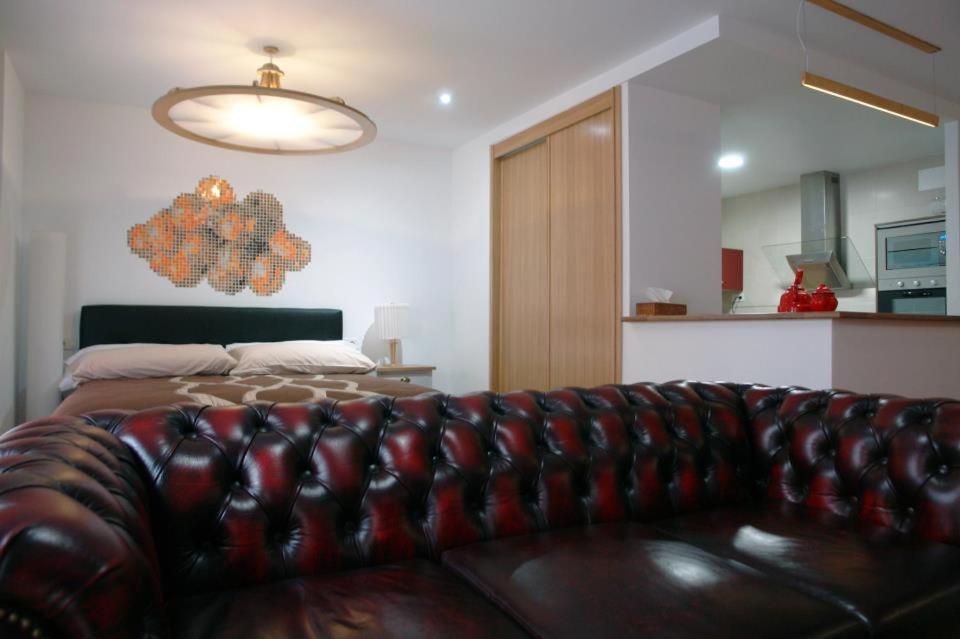 Apartamentos Laurel Логроньо Экстерьер фото