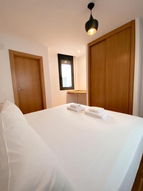 Apartamentos Laurel Логроньо Экстерьер фото
