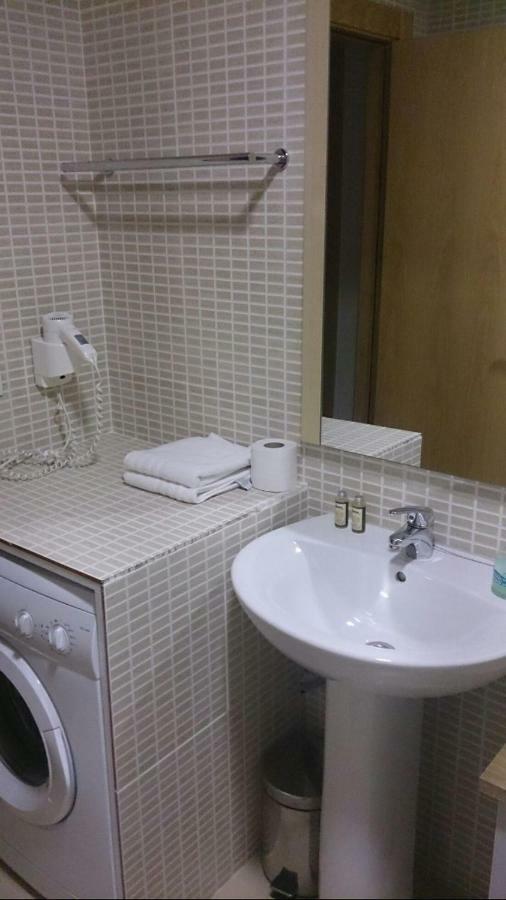 Apartamentos Laurel Логроньо Экстерьер фото