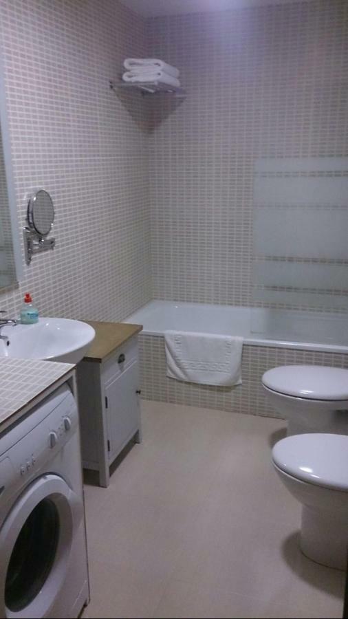 Apartamentos Laurel Логроньо Экстерьер фото